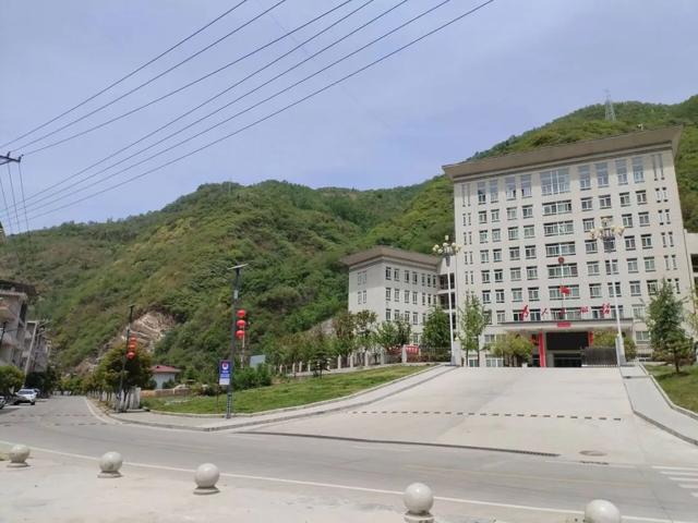 秦楚边隘——旬（阳）竹（山）铜钱关