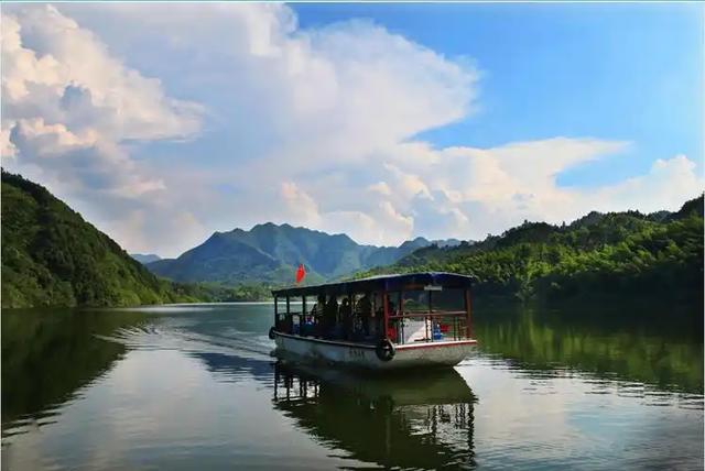 万亿文旅收入背后，安徽做对了什么？广西又为何栽了跟头？