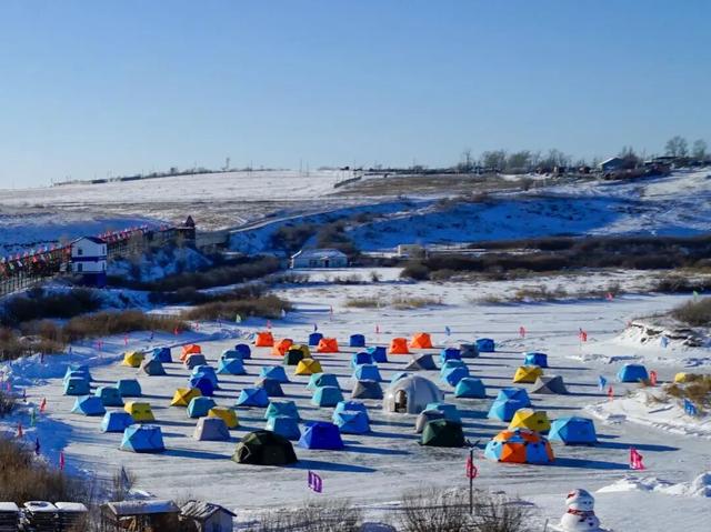 内蒙古呼伦贝尔额尔古纳市第三届中俄界河冰钓活动将于12月28日启动