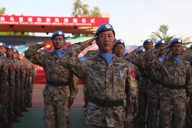 中国使馆要求立即撤侨，五常已经栽了2个，中国军队要不要出手？