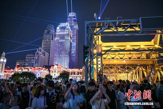 天津：漫步海河之畔 共享光影走廊