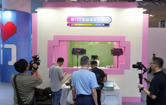 全场最靓!机器人秀、免费甜品、互动体验……持续至本周末→