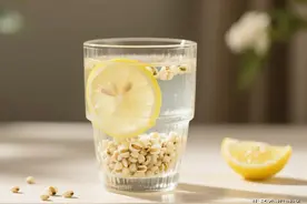 柠檬“黄金水”搭配的作用远比想象中的多！图片