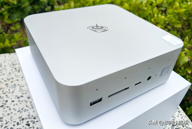 迷你主机替代传统主机有何不可？实测零刻GTi15 Ultra有多强！