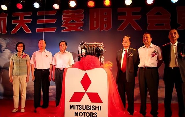 日媒：给中国50年也造不出日本发动机！马斯克：中国车企值得尊重