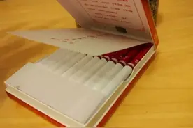 香烟如何正确保存，才能够获得最佳的吸烟体验。图片