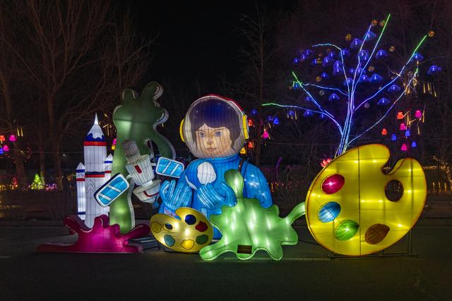 辽宁沈阳：丁香湖非遗灯会精彩震撼 绝对值得打卡