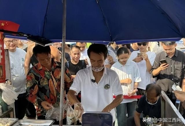 国庆中秋假期消费市场有多热 袁州《乡愁宜春》火爆