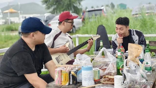 回忆草原之旅：在扎鲁特草原撒欢、躺平、放肆嗨