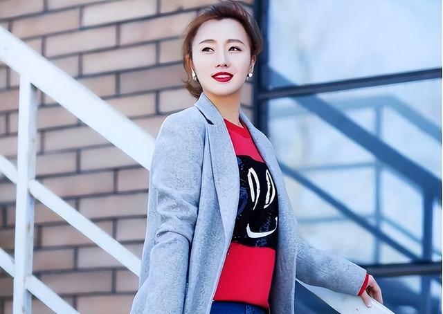 钱再多有什么用？68岁千万身家的潘长江	，还是要为42岁女儿操碎心