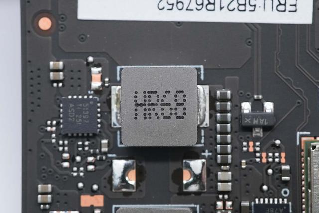 售价3999的大玩具说拆就拆！联想拯救者Legion Go S游戏掌机拆解