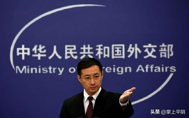 局势紧张升级	，日本日夜加紧建军事基地，疑似备战，中方调整对日称呼