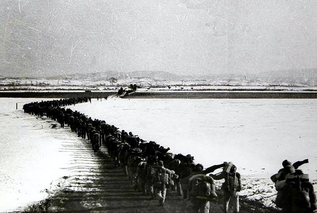 戴旭：中美一旦发生战争，美国有实力将中国沿海城市打得稀巴烂？