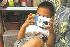 真正有远见的父母，都在给孩子做"多巴胺戒断"，手机瘾瞬间消失了图片