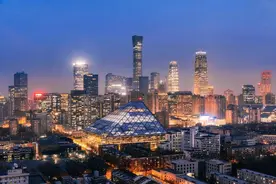为什么国民党政府选择定都南京而新中国却选择北京呢？图片