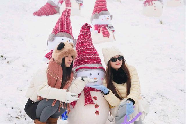 冰雪+国风+光影！成都跨年玩法太绝了