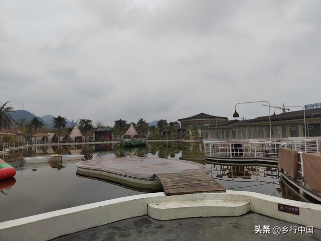 南部县满福坝春风十里：嘉陵江畔年味浓，一城春风迎新春