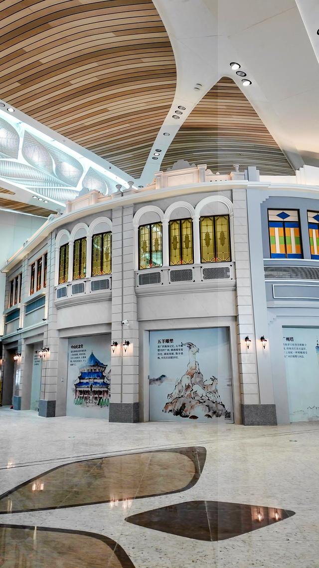 广州白云T3航站楼启用：全国最大单体机场诞生，岭南花城新地标