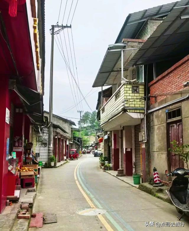 成都府河边，最低调的古场镇，停留在70年前，地铁公交车直达！