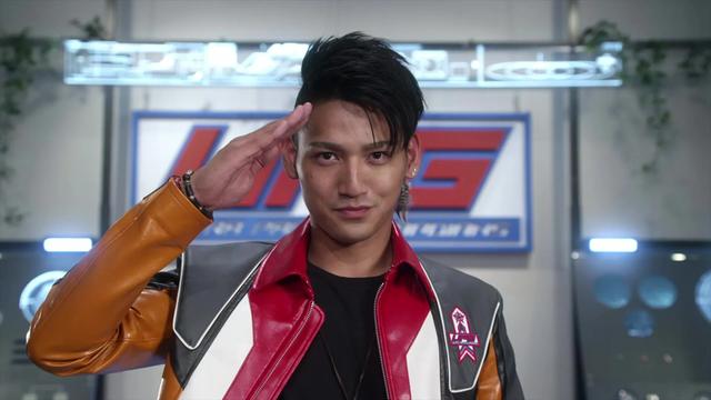 你相信光吗——奥特曼家族大全集