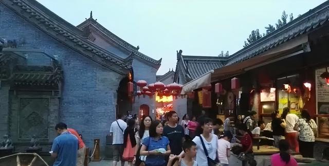 西安最成功的“仿古景点”，和回民街争第一，差评率几乎为零！