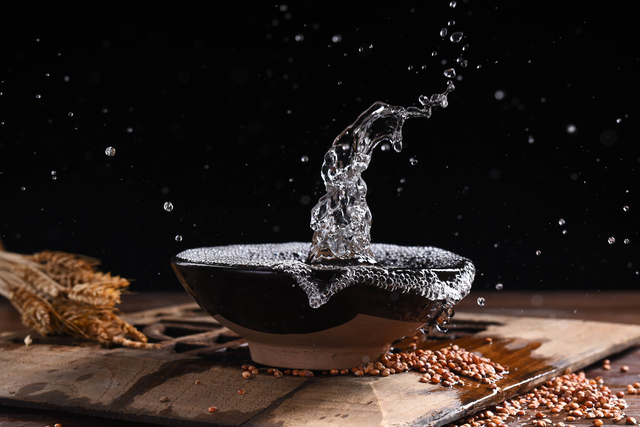 糖尿病能喝白酒吗？医生苦心直言：若不忌口，可能有这些后果