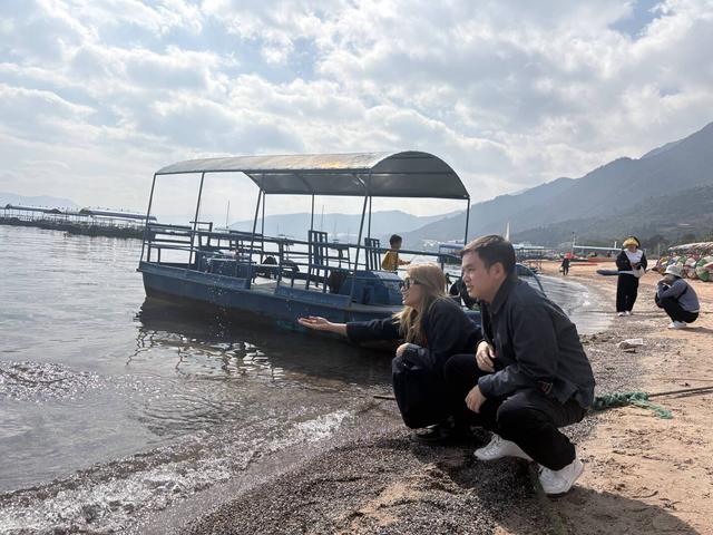 【外眼看云南】从雪山到蓝莓园：一场跨越千里的“胞波”暖冬行圆满结束