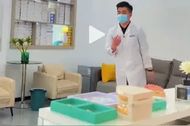 白衣牙医曾拯救苍生也晃过死神，就是晃不过网友的调侃图片