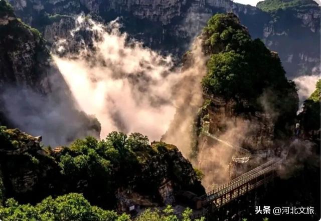 白石山，大自然的地质杰作~