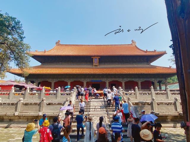 山东有个历史悠久的县级市，举世闻名，又被称作“东方耶路撒冷”