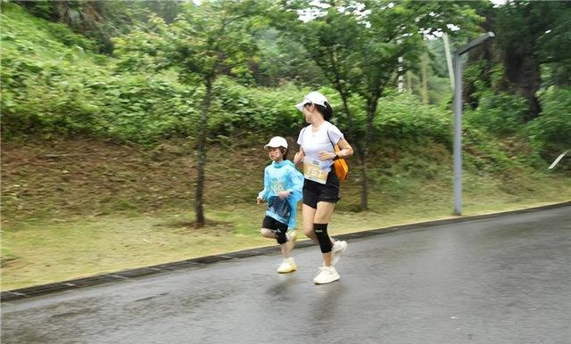 每天慢走40分钟	，到底算不算运动？别急着笑话，答案可能打脸