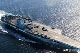 美国核动力航母，反应堆直径不到5米，4吨燃料竟能用25年图片