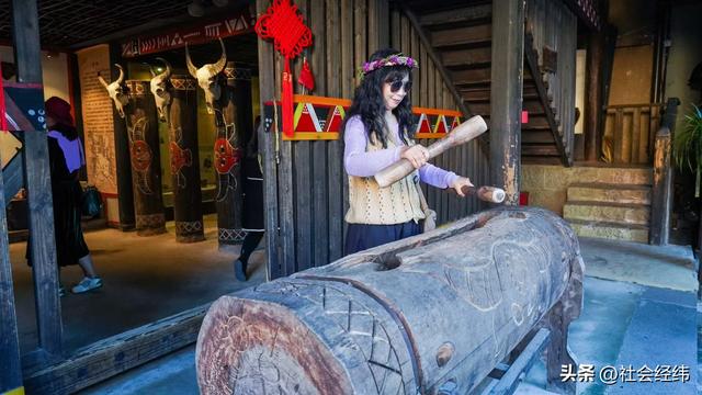 【每日一景】走进原始的司莫拉佤族山寨