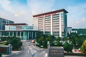 【医疗机构】武汉同济医院主要临床科室——心血管内科情况介绍图片