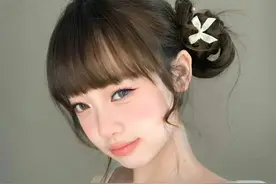 几本po｜《竹马》《臣服裙下》《刺杀吾爱》《圣诞恋歌》。图片