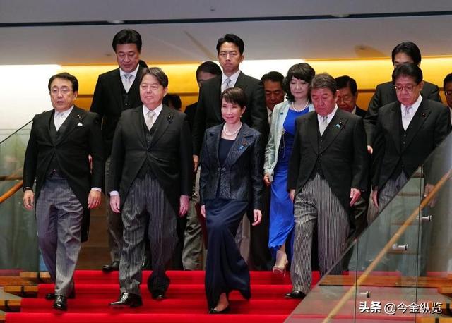 日本政客“戏精”附体？高市早苗模仿拜登玩火，台海局势由不得她