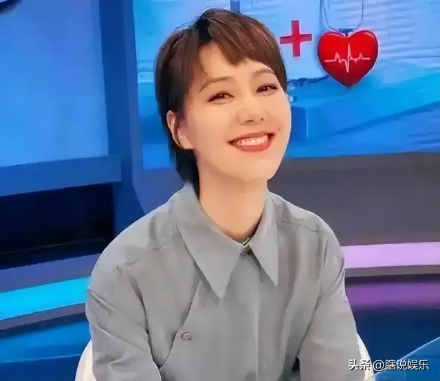 讨好大佬，陪睡上位，遭央视“开除”，她身上的谣言为何这么离谱
