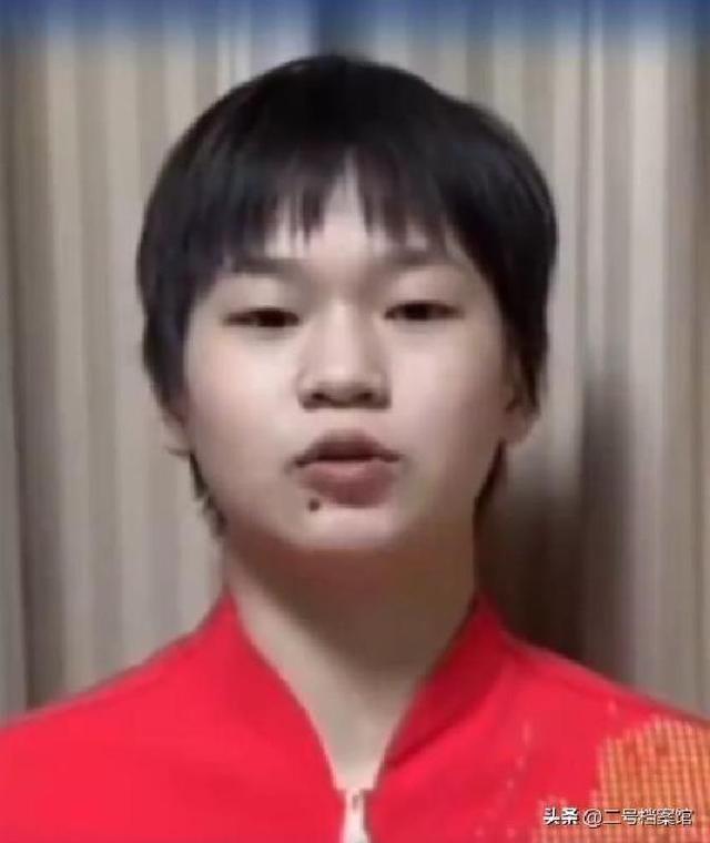 一个月没露面，全红婵变化显著，脸颊消瘦、情绪冷静，让人好心疼