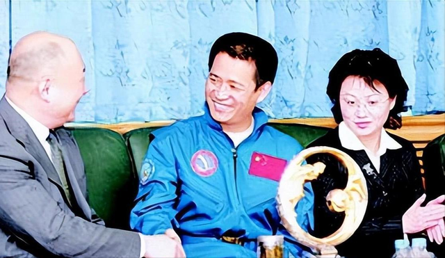 曾因担心聂海胜安危，提出离婚，聂捷琳保密生活隐藏了多少辛酸？