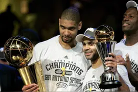 托尼·帕克（Tony Parker）的篮球简历图片