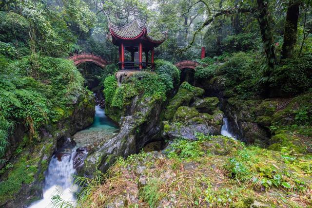 青山如黛,锦绣峨眉——峨眉山旅游攻略
