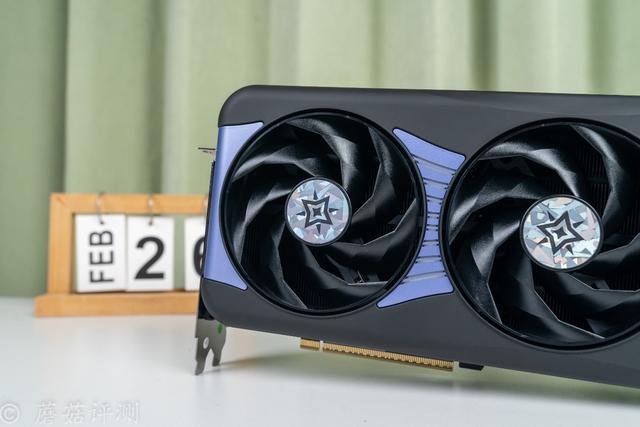 或是50系高端显卡中值得入手的一款、影驰RTX 5070 Ti星曜NOX OC显卡