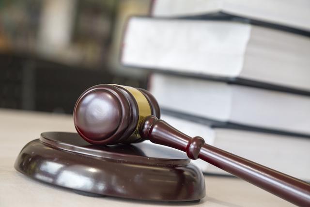 上班路上被洪水冲走身亡，人社局：“不算工伤”，法院判了！