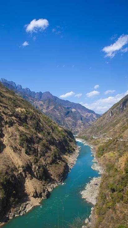 陕西作家屈善施：《清平乐•在松山观怒江》