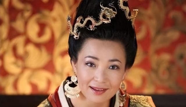 戚夫人四肢被斩，为什么没有流血身亡？实情让人切齿