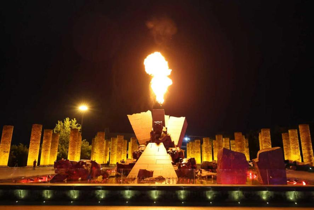 11月又放7天，去西昌感受节日氛围，周末就能往返