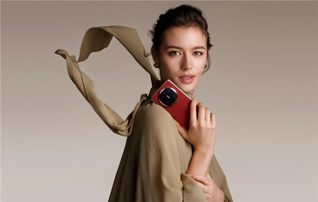 双十一折叠屏换机首选！华为折叠家族热销：多形态满足全场景需求