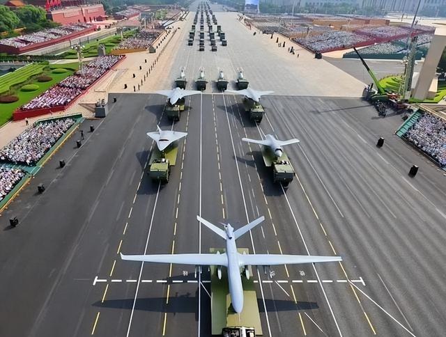2025年歼-20第二次拦截F-35！印媒：中国歼-20将统治西太天空