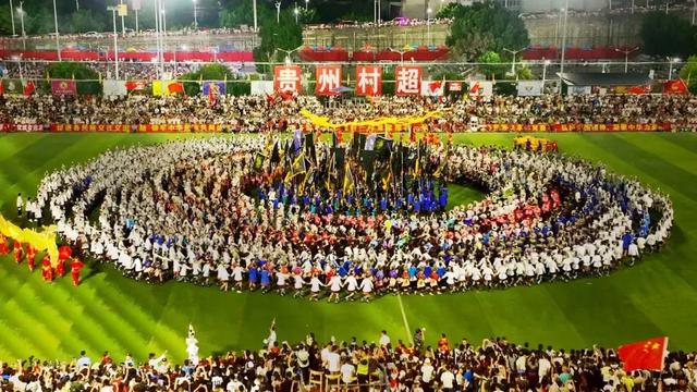 乡游黔中 · 榕江县 乐乡村丨古榕河滩枕夏梦,侗歌唤醒寨蒿河