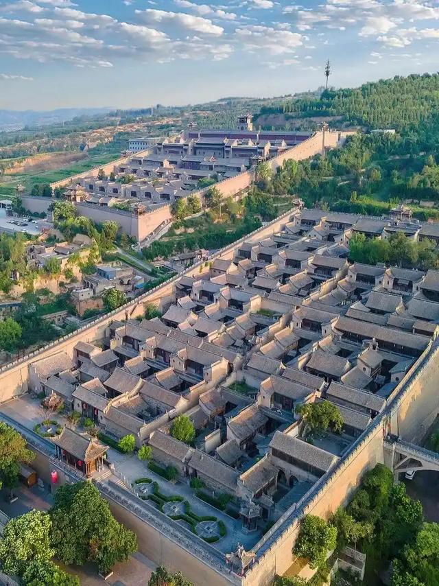 中国四大顶级豪宅：民间故宫、帝王级藏宝，最后一个连乾隆都眼红